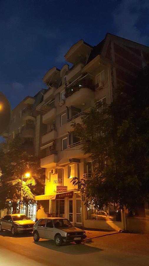 Veki'S House Apartment Skopje Exterior photo